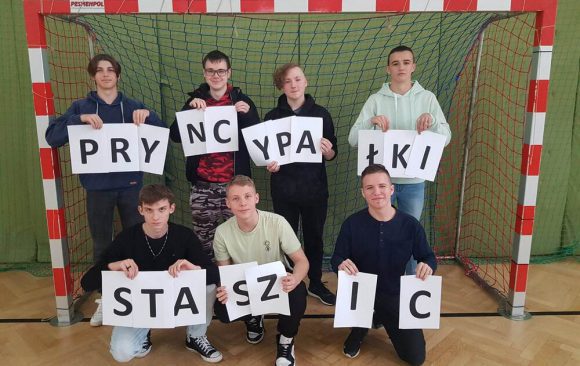 Szkolna halowa liga piłki nożnej